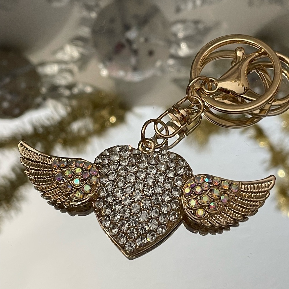 NEW HEART ANGEL WINGS AB STONE AND CLEAR RHINESTONE CRYSTALS BAG CHARM KEYCHAIN